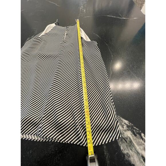 H&M black and whie stripe silky racerback dressy tank top Med - Picture 8 of 10